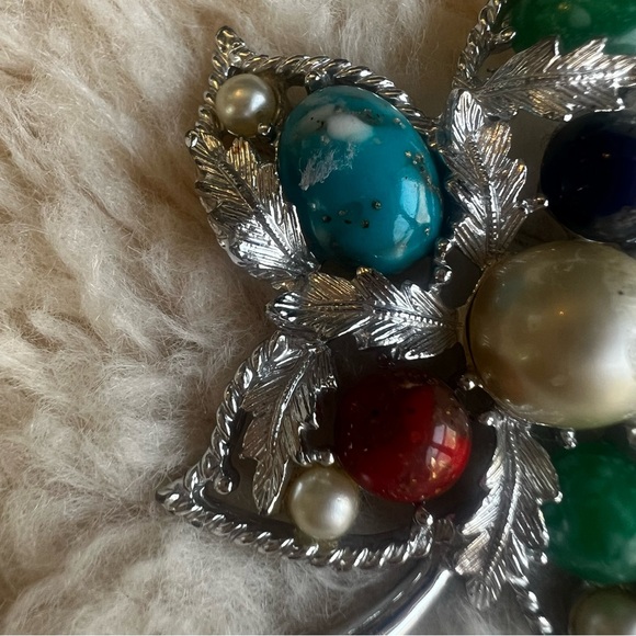 Sarah Coventry Vintage Silver Toned Leaf Brooch - Picture 3 of 13